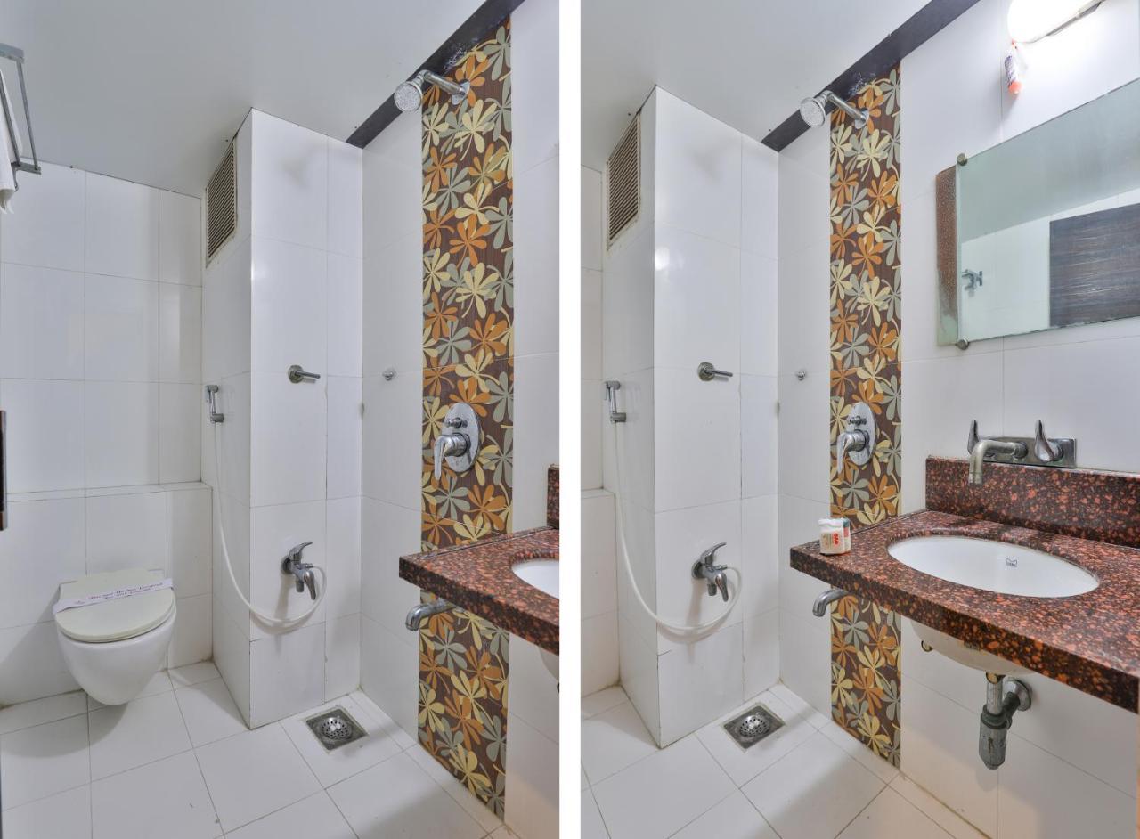 Oyo 2351 Hotel Golden Plaza อาเมดาบัด ภายนอก รูปภาพ